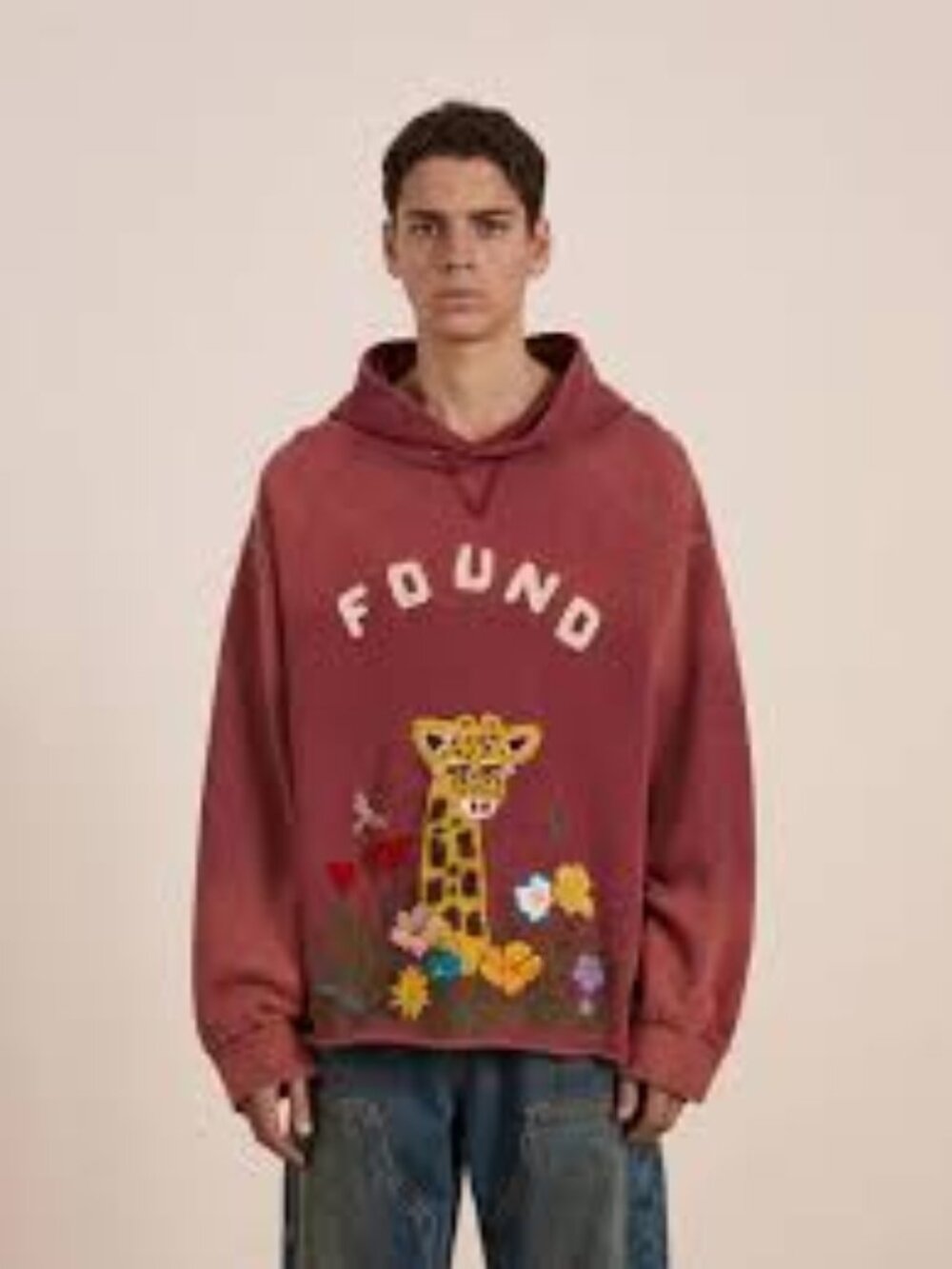 NWT Found "Embroidered Wildlife Hoodie" in a washed Berry XXL